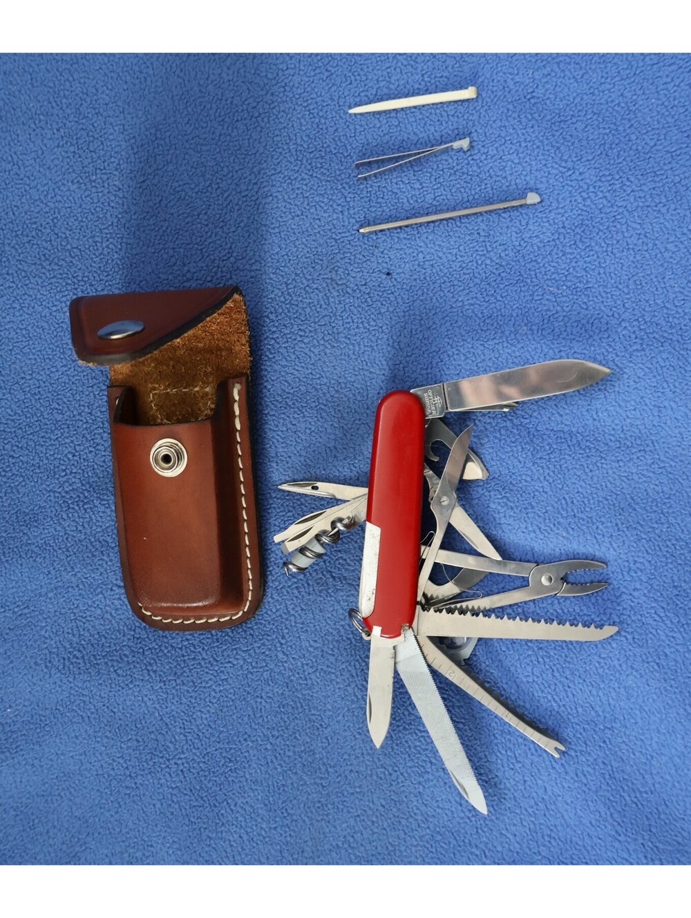 Victorinox Switzerland Stainless Rostfrei Officier Suisse Swiss Army Knife case